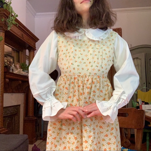 Vintage handmade yellow cottage prairie dress - Picture 4 of 4